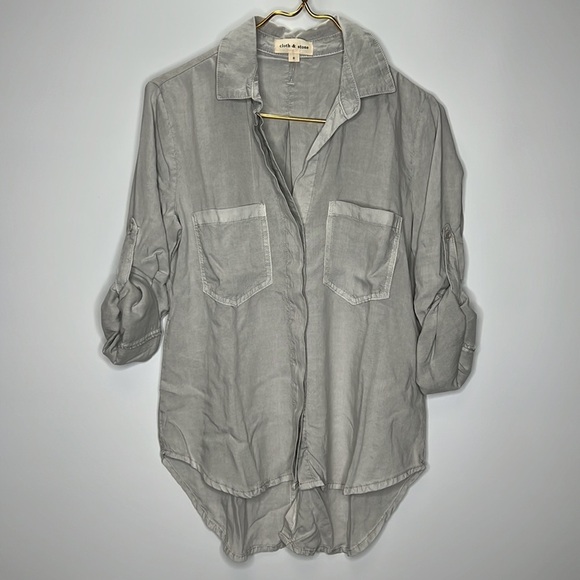 Cloth & Stone Split Back Button Down Sand Color Size Small - Picture 3 of 7